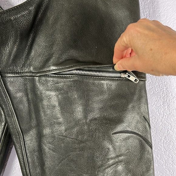 Power Trip Black Leather Motorcycle Chaps Size M - Picture 4 of 9